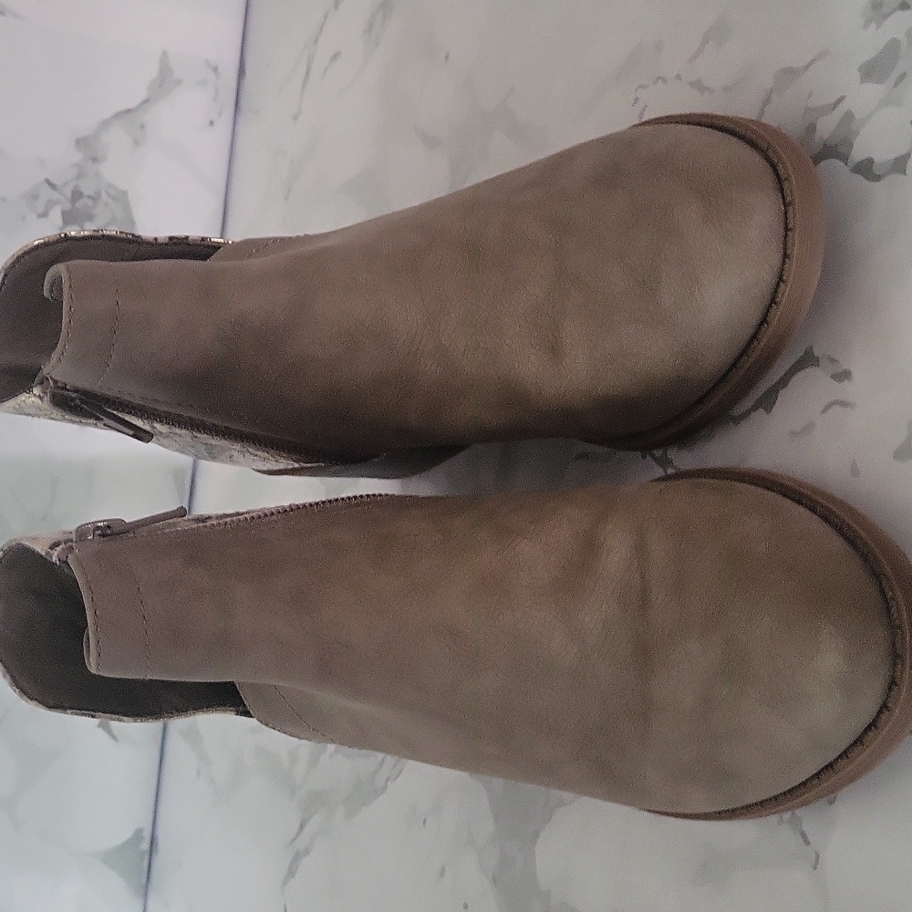 Steve Madden Girls Animal Print Zip Booties - Picture 9 of 11